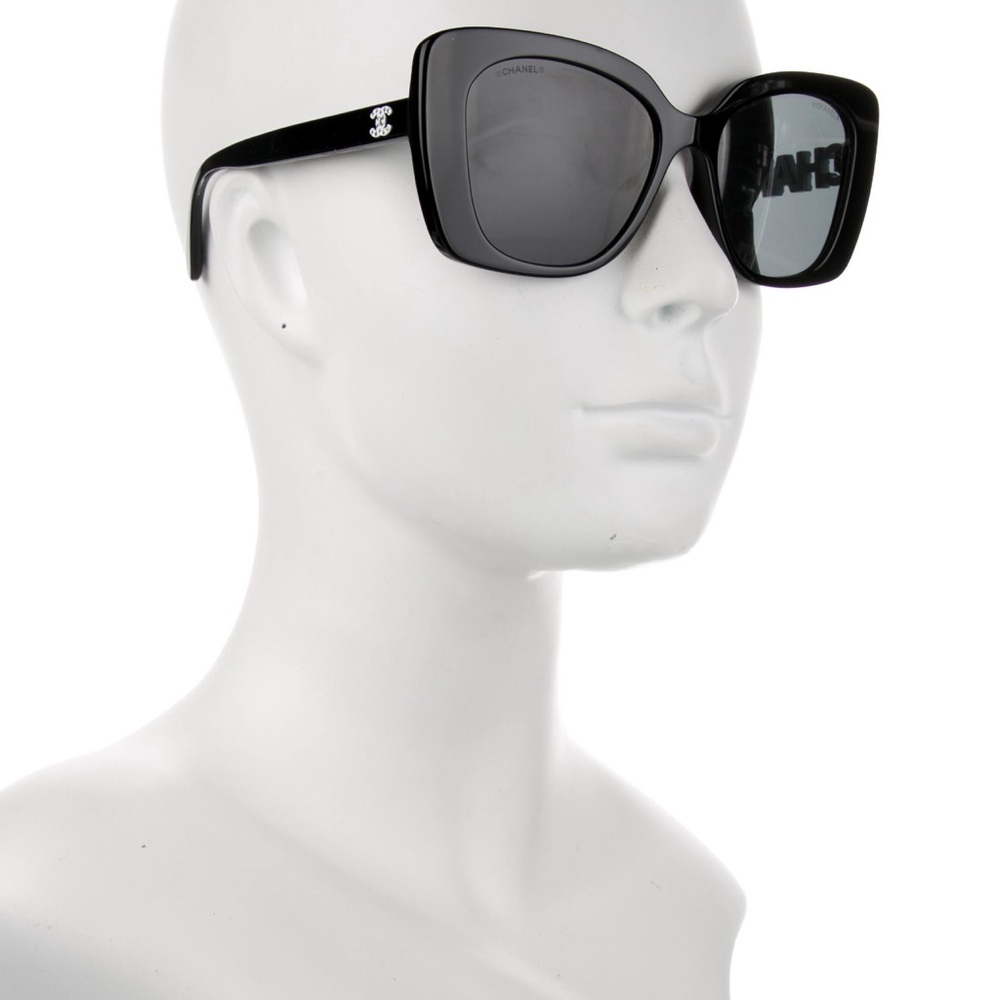 Chanel Interlocking White Logo Sunglasses - image 4